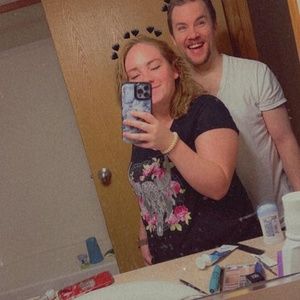 Meet your Posher, Abbi